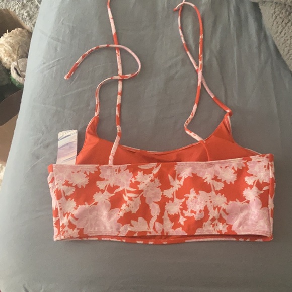 Bathing suit top - Picture 2 of 5